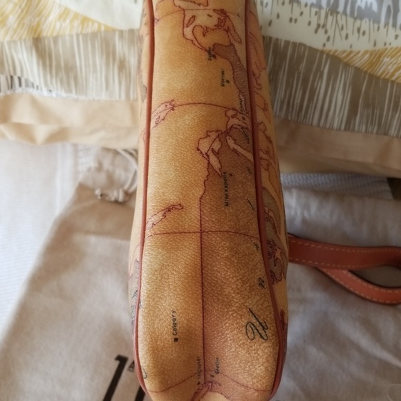 Alviero Martini Mini Bag - Picture 3 of 8